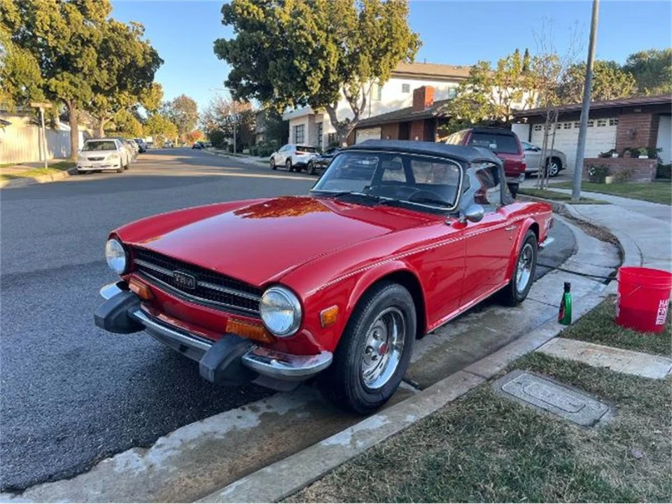 1974 Triumph TR6 (US-spec) - Image 9 of 10