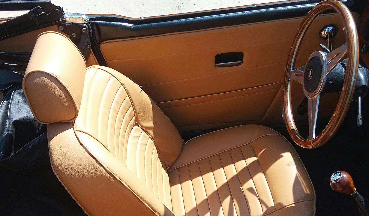 1974 Triumph TR6 (US-spec) - Image 6 of 10