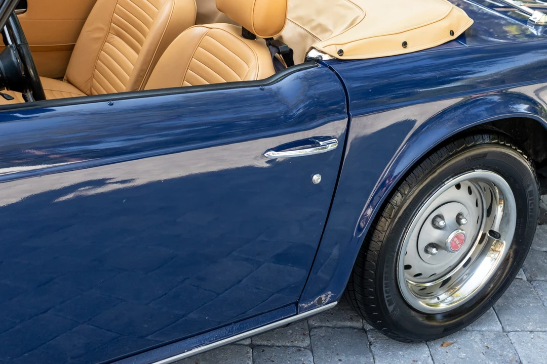 1974 Triumph TR6 (US-spec) - Image 14 of 31