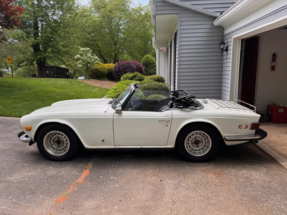 1974 Triumph TR6 (US-spec) - Image 10 of 31