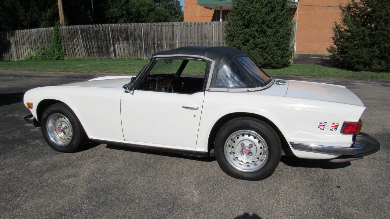 1974 Triumph TR6 (US-spec) - Image 25 of 31