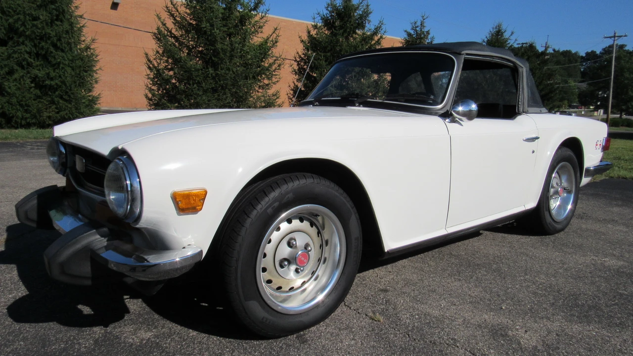 1974 Triumph TR6 (US-spec) - Image 15 of 31