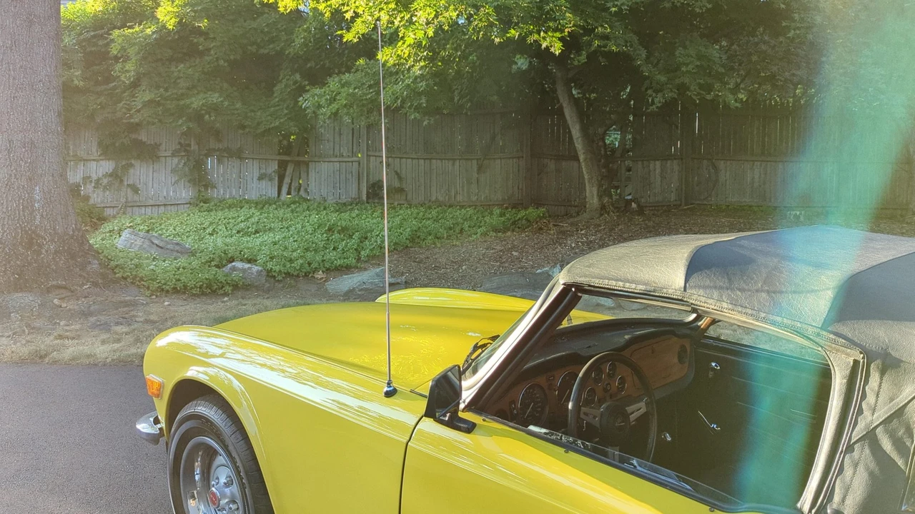 1974 Triumph TR6 (US-spec) - Image 23 of 31