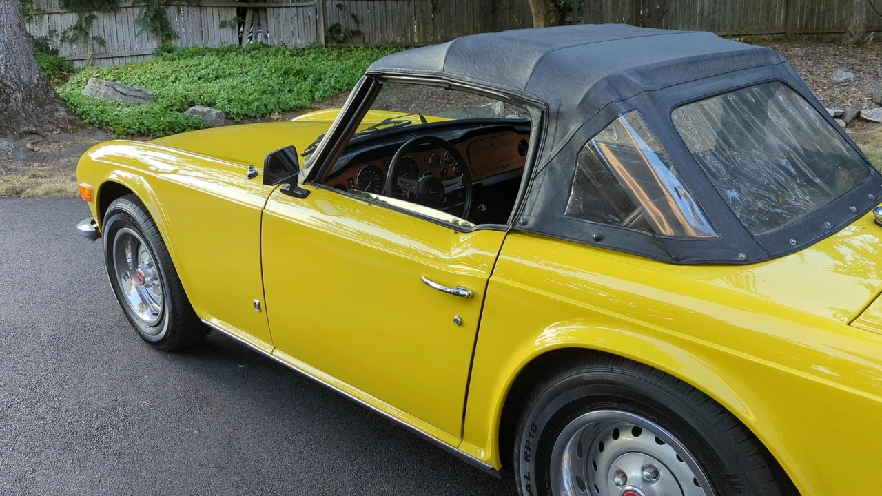 1974 Triumph TR6 (US-spec) - Image 18 of 31