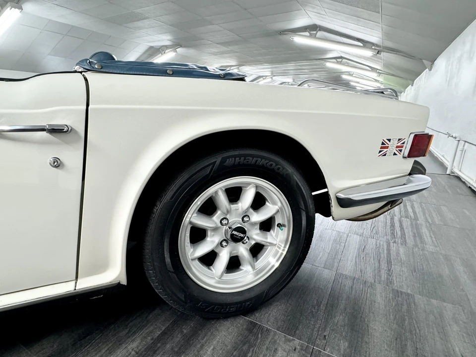 1974 Triumph TR6 (US-spec) - Image 29 of 31
