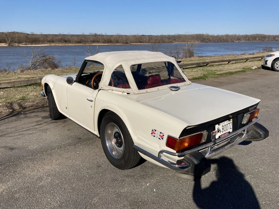 1974 Triumph TR6 (US-spec) - Image 10 of 31