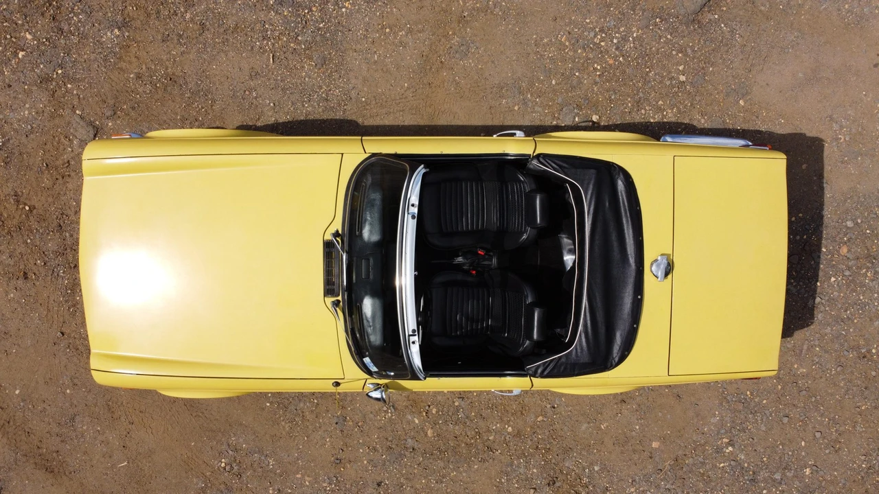 1974 Triumph TR6 (US-spec) - Image 21 of 31