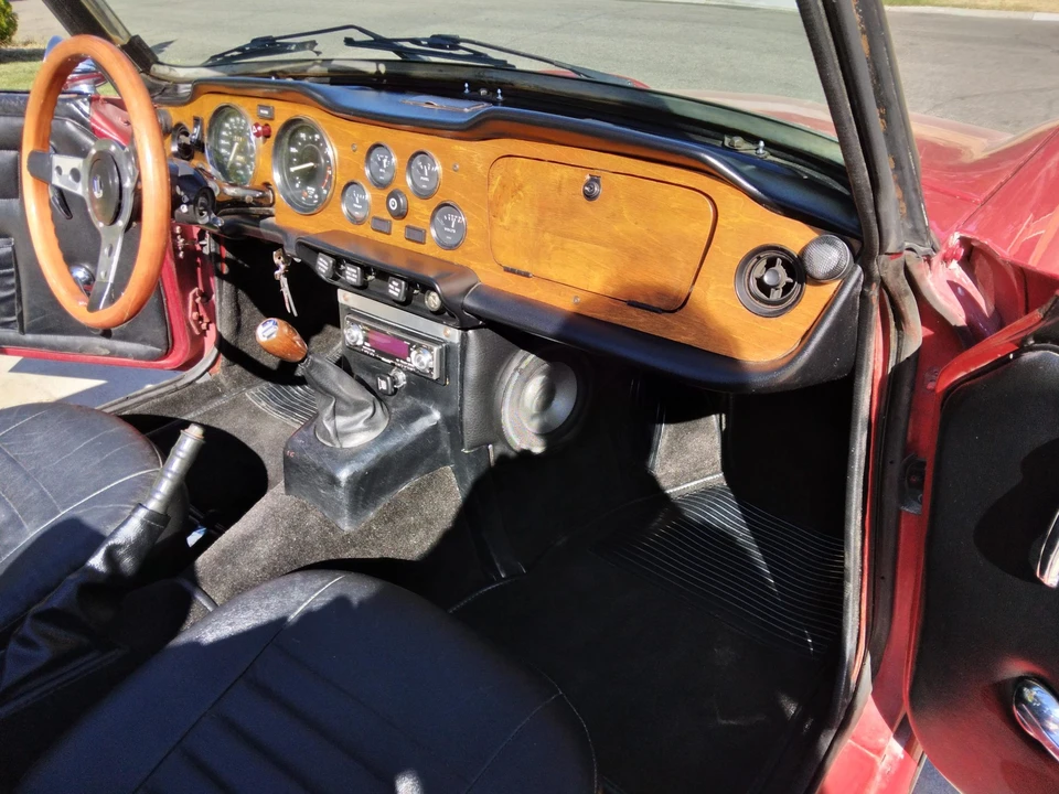 1974 Triumph TR6 (US-spec) - Image 22 of 31