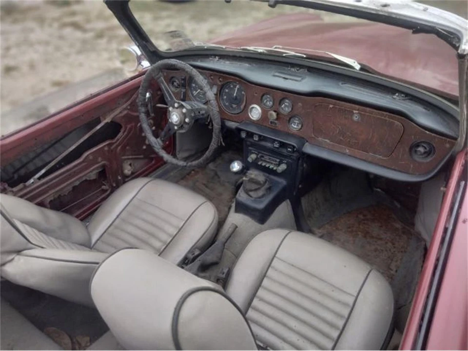 1974 Triumph TR6 (US-spec) - Image 11 of 24
