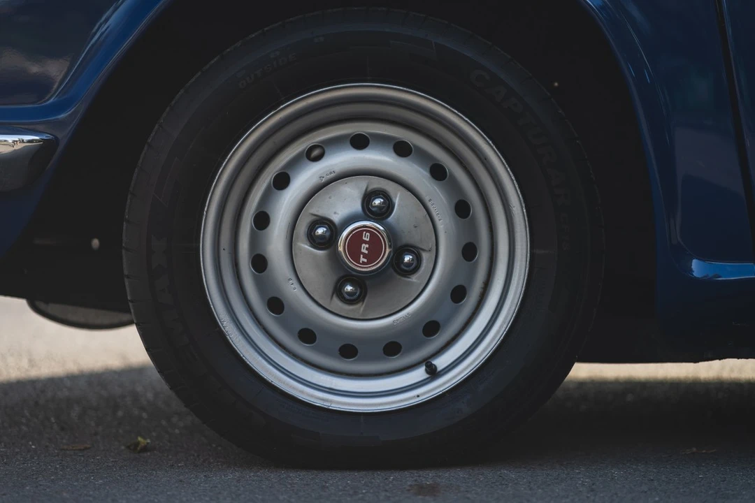 1974 Triumph TR6 CF Injected - Image 17 of 30