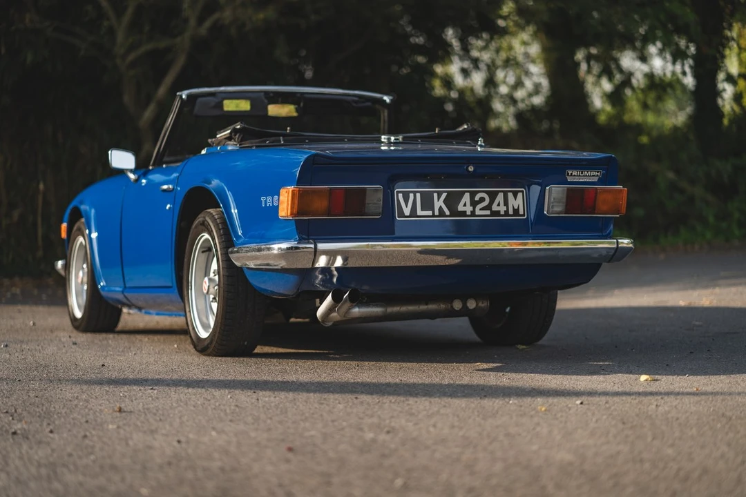 1974 Triumph TR6 CF Injected - Image 11 of 30