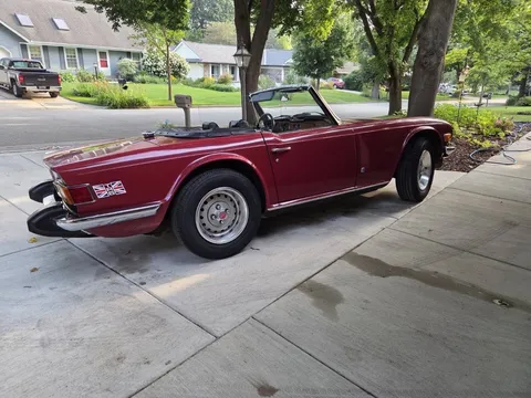 1974 Triumph TR6 Base