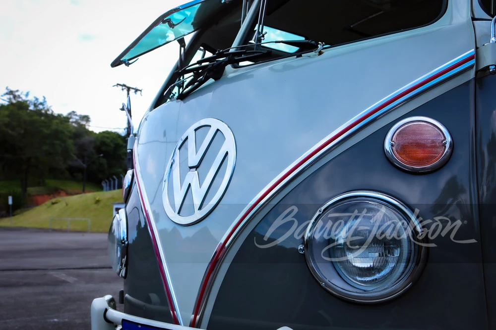 1974 Volkswagen Split-Window Bus - Image 10 of 18