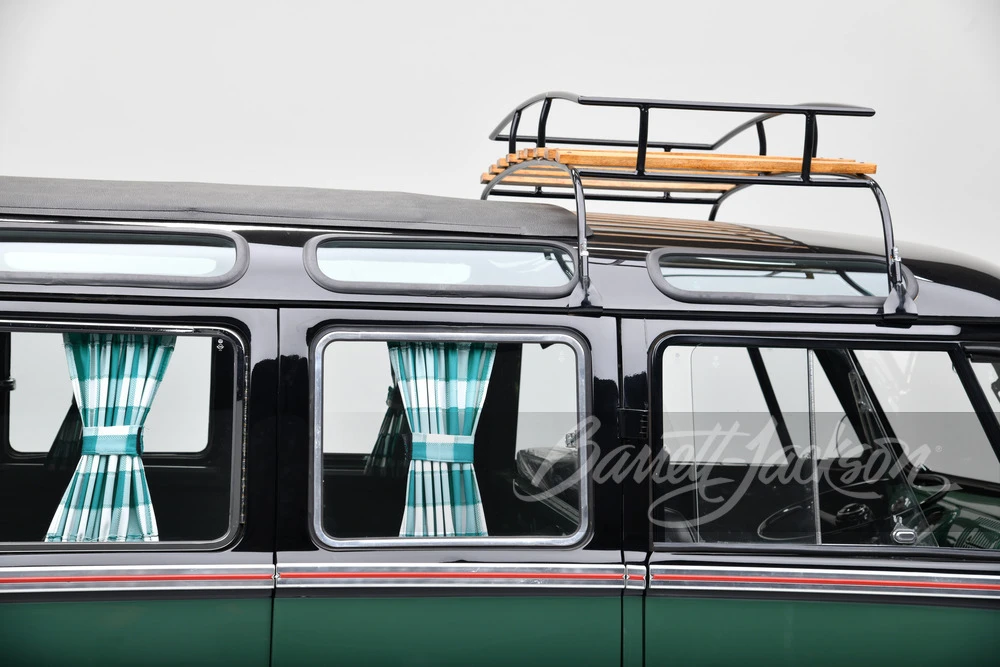 1974 Volkswagen Split-Window Bus - Image 17 of 25