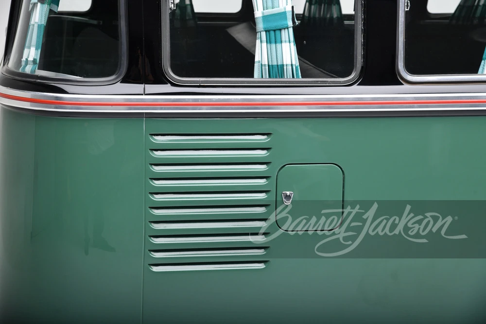 1974 Volkswagen Split-Window Bus - Image 21 of 25