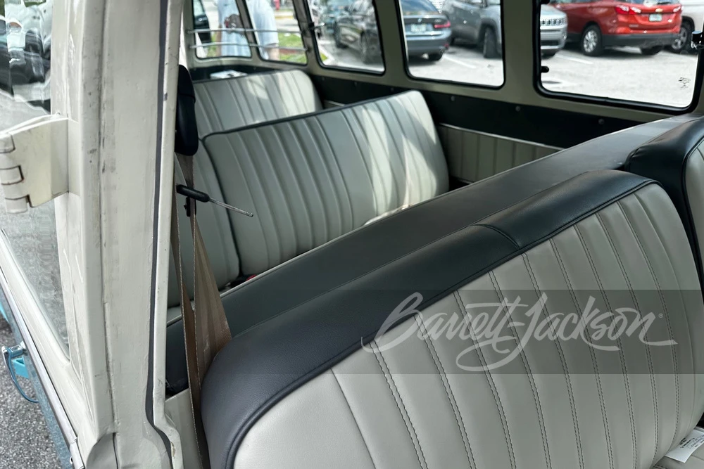 1974 Volkswagen Split-Window Bus - Image 6 of 9
