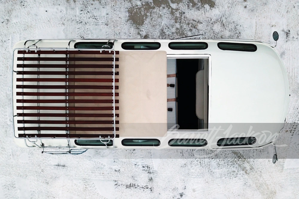 1974 Volkswagen Split-Window Bus - Image 4 of 10