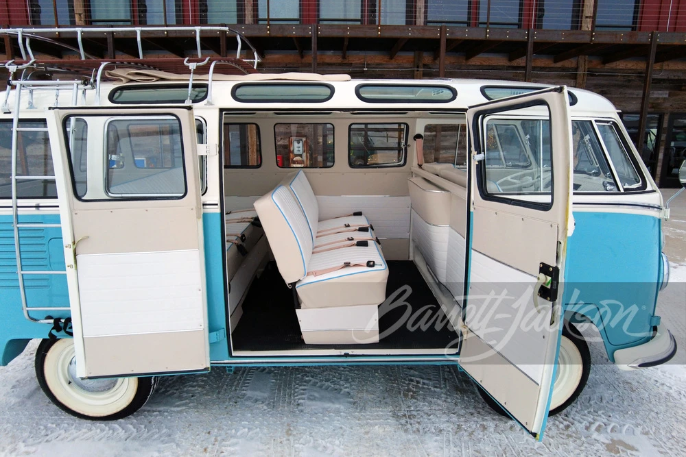 1974 Volkswagen Split-Window Bus - Image 5 of 10