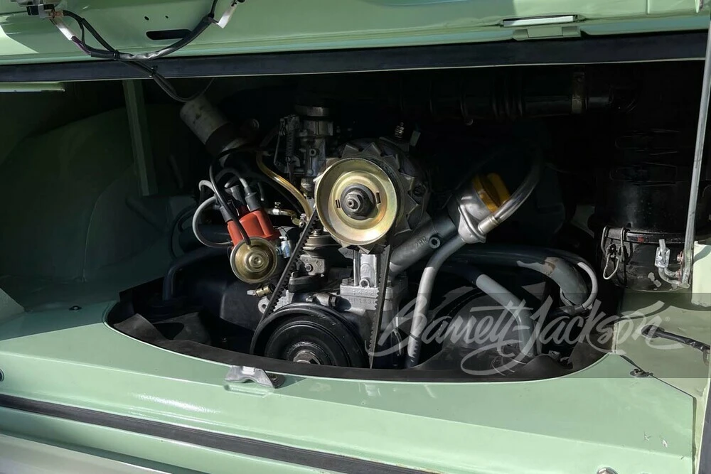 1974 Volkswagen Split-Window Bus - Image 2 of 31