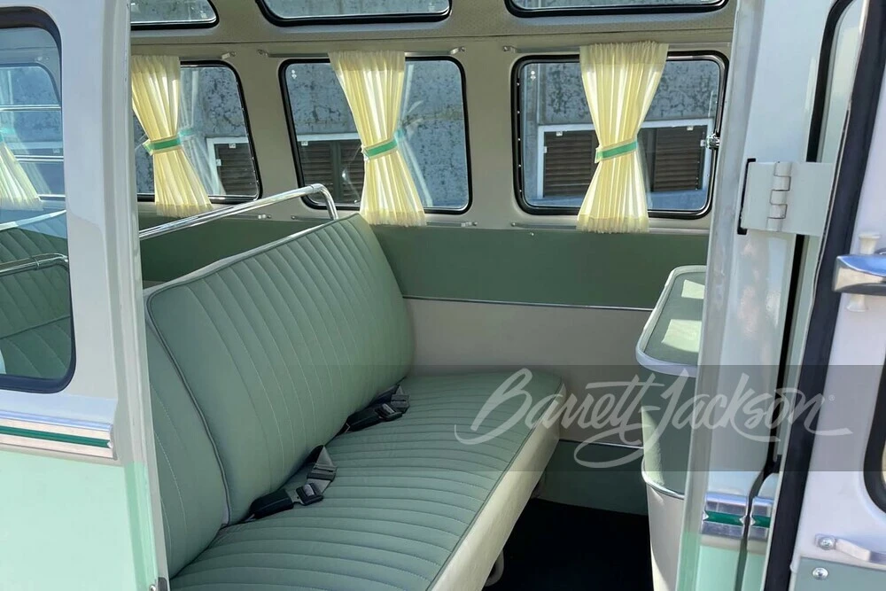 1974 Volkswagen Split-Window Bus - Image 23 of 31