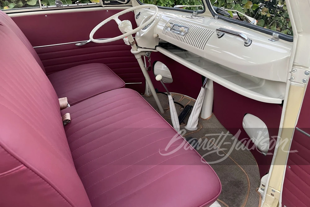 1974 Volkswagen Split-Window Bus - Image 5 of 15