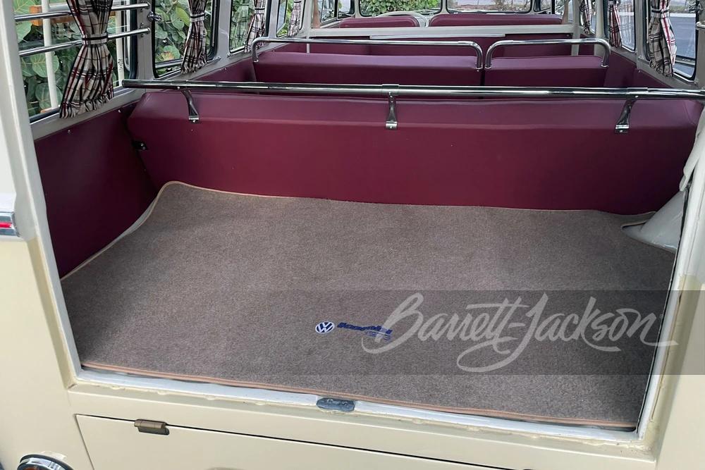 1974 Volkswagen Split-Window Bus - Image 10 of 15