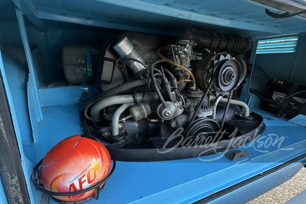 1974 Volkswagen Split-Window Bus - Image 6 of 16