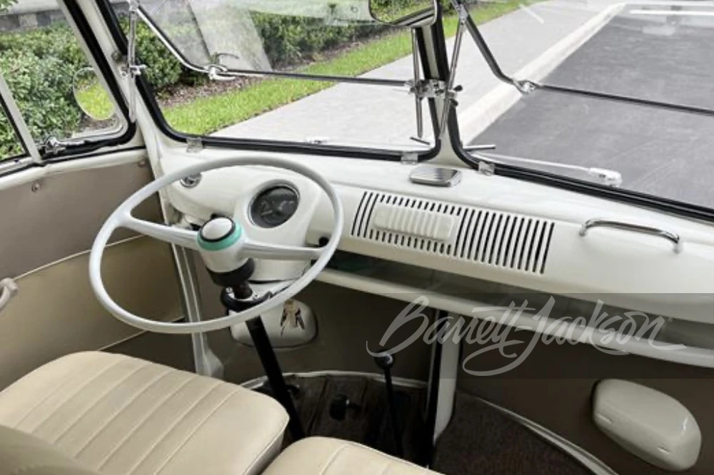 1974 Volkswagen Split-Window Bus - Image 3 of 6