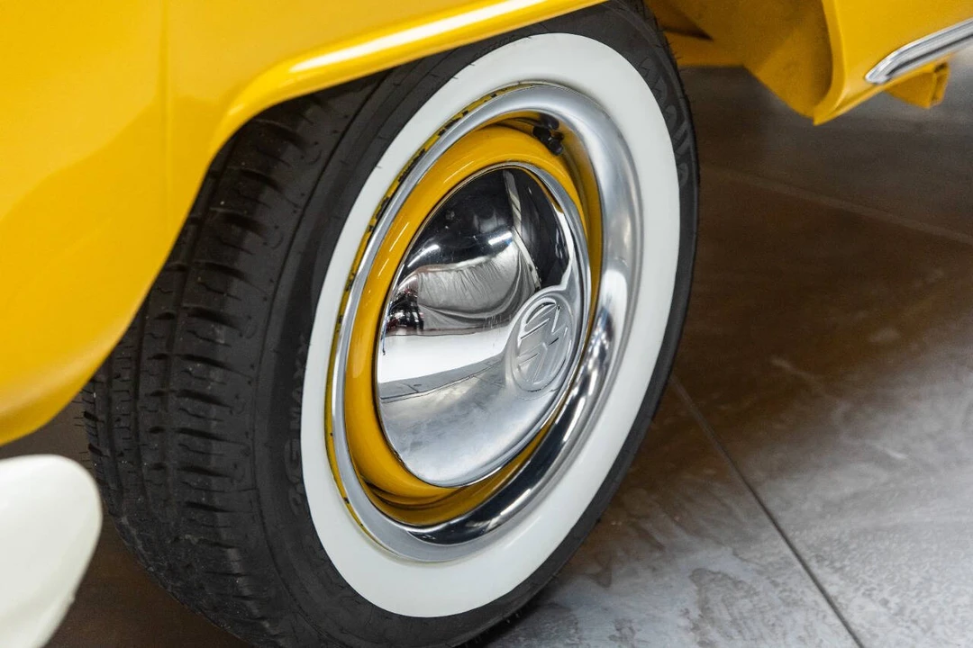 1974 Volkswagen Split-Window Bus - Image 31 of 31