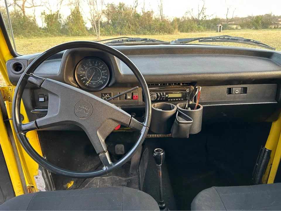 1974 Volkswagen Beetle - Image 9 of 11