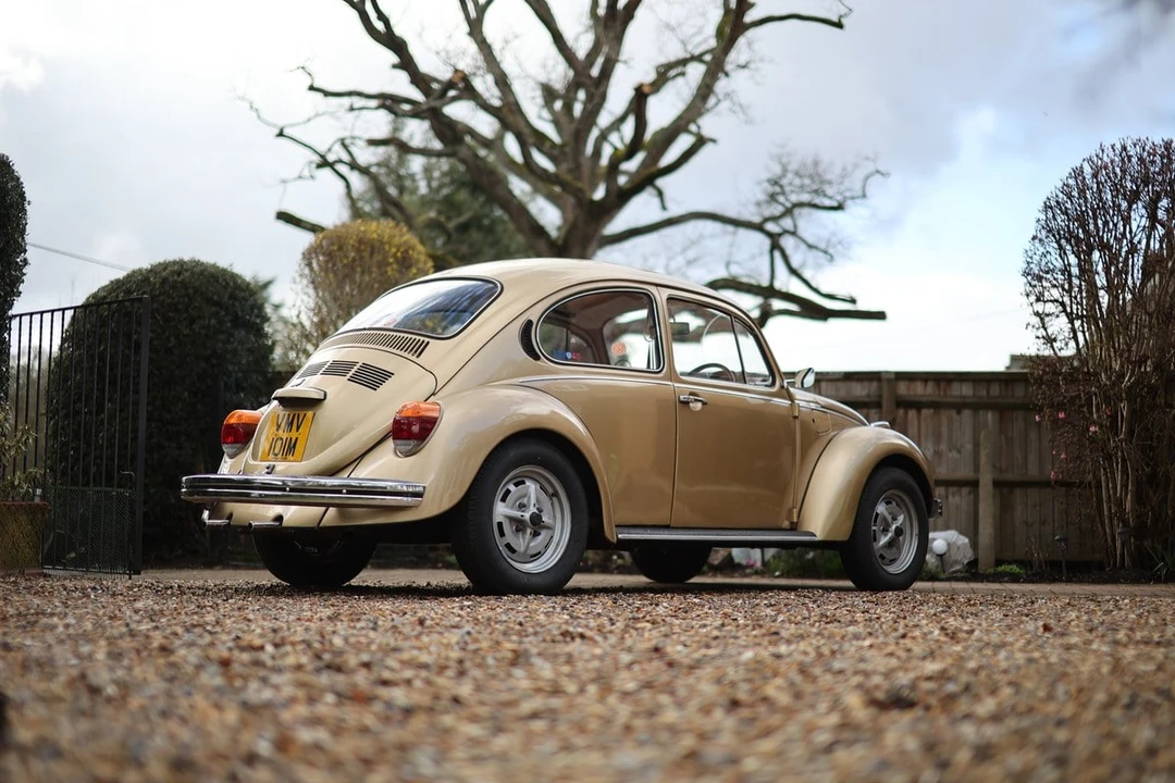 1974 Volkswagen Super Beetle - Image 8 of 30