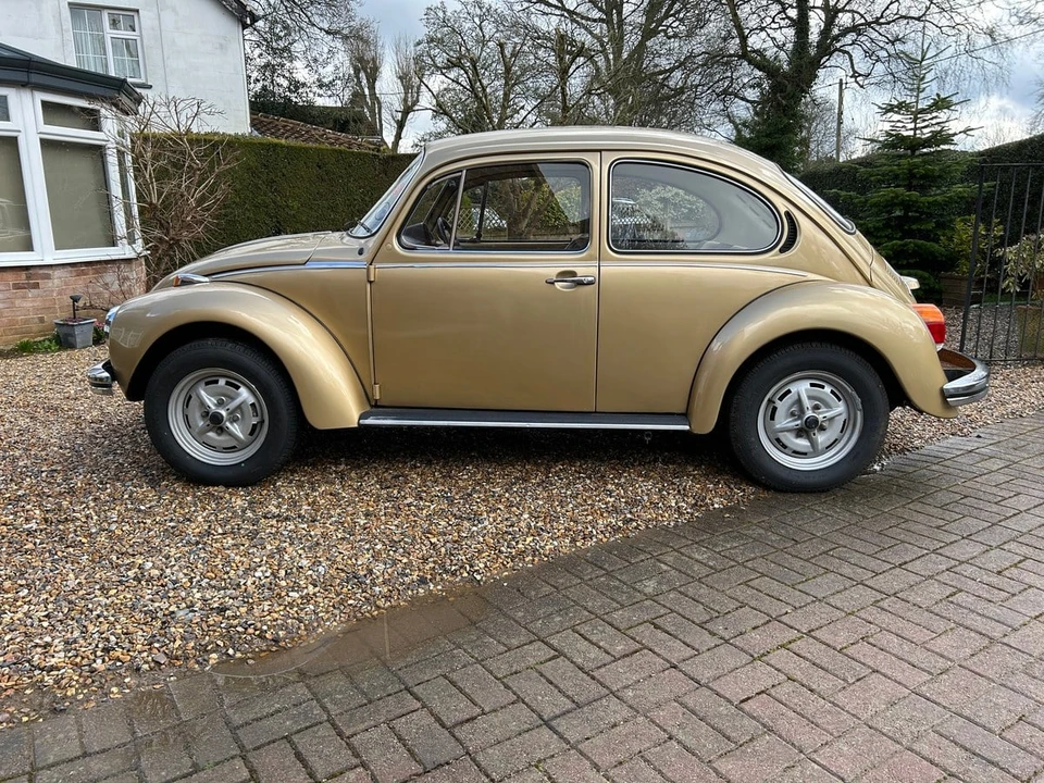 1974 Volkswagen Super Beetle - Image 17 of 30