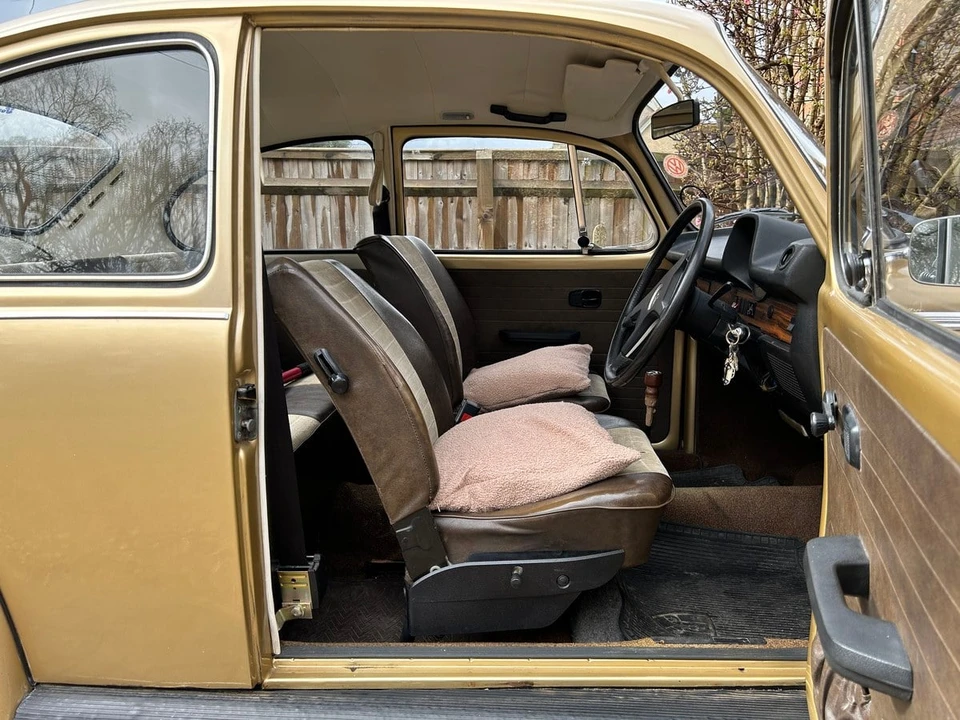 1974 Volkswagen Super Beetle - Image 24 of 30