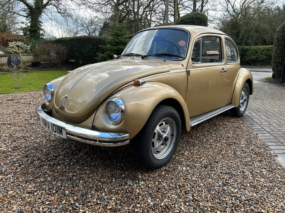 1974 Volkswagen Super Beetle - Image 7 of 30