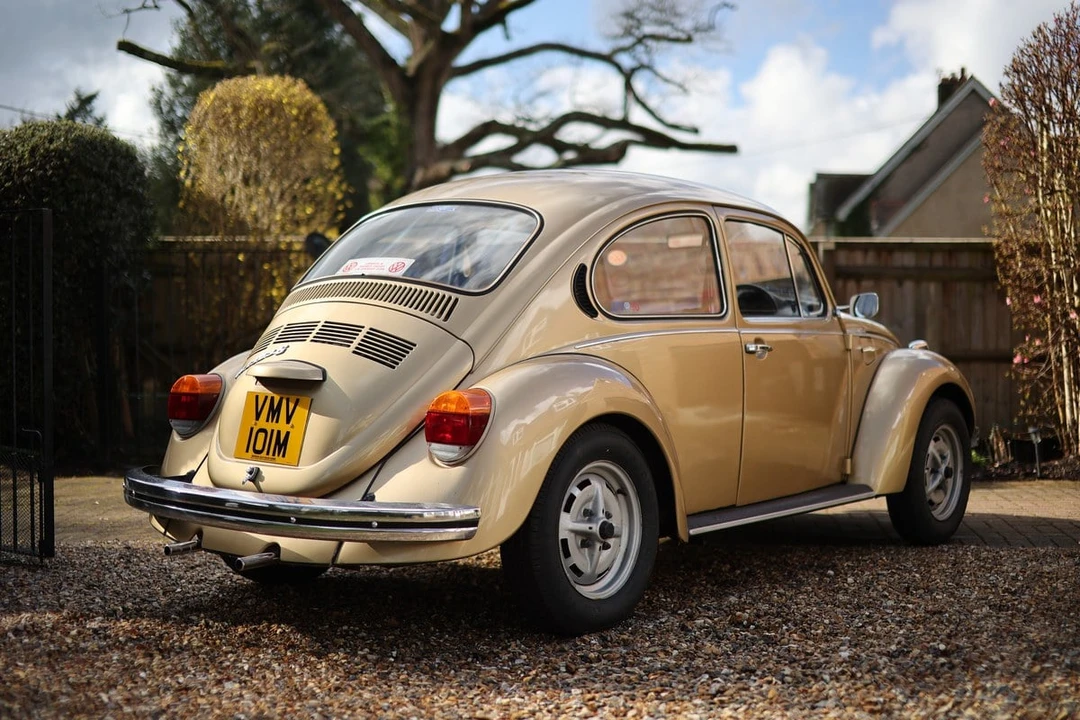 1974 Volkswagen Super Beetle - Image 12 of 30