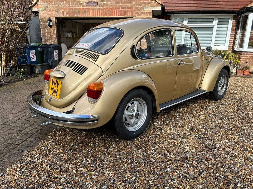 1974 Volkswagen Super Beetle - Image 14 of 30