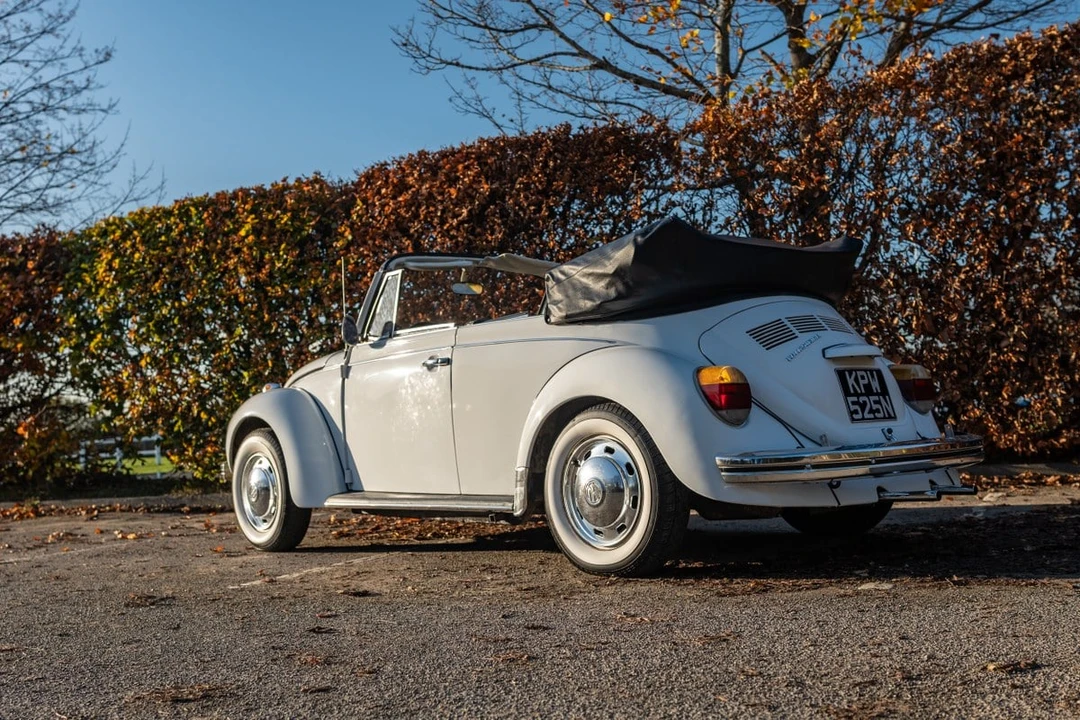 1974 Volkswagen Super Beetle - Image 13 of 30