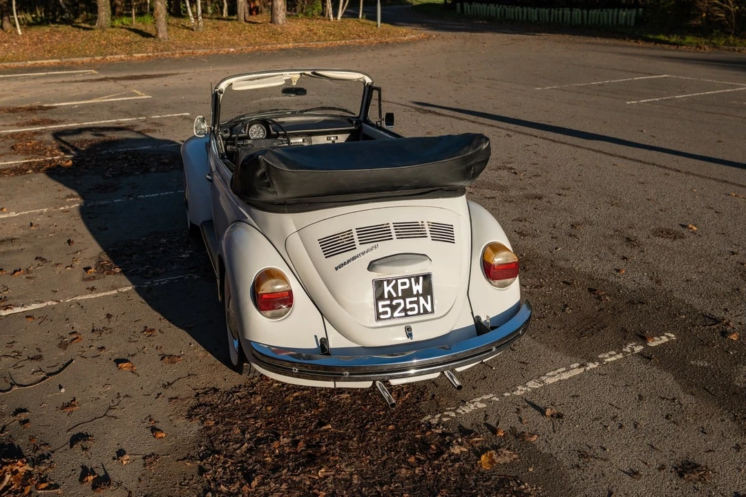 1974 Volkswagen Super Beetle - Image 25 of 30