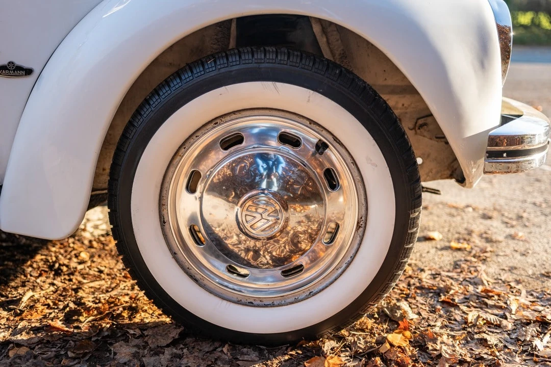 1974 Volkswagen Super Beetle - Image 24 of 30