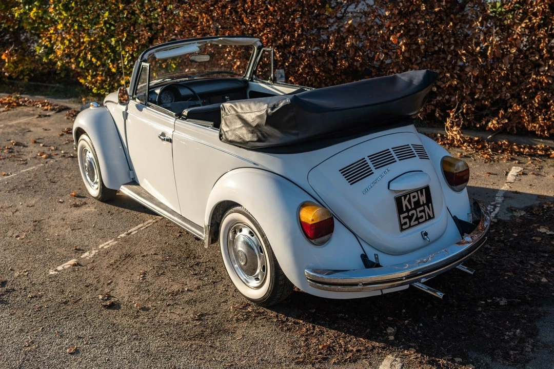 1974 Volkswagen Super Beetle - Image 7 of 30