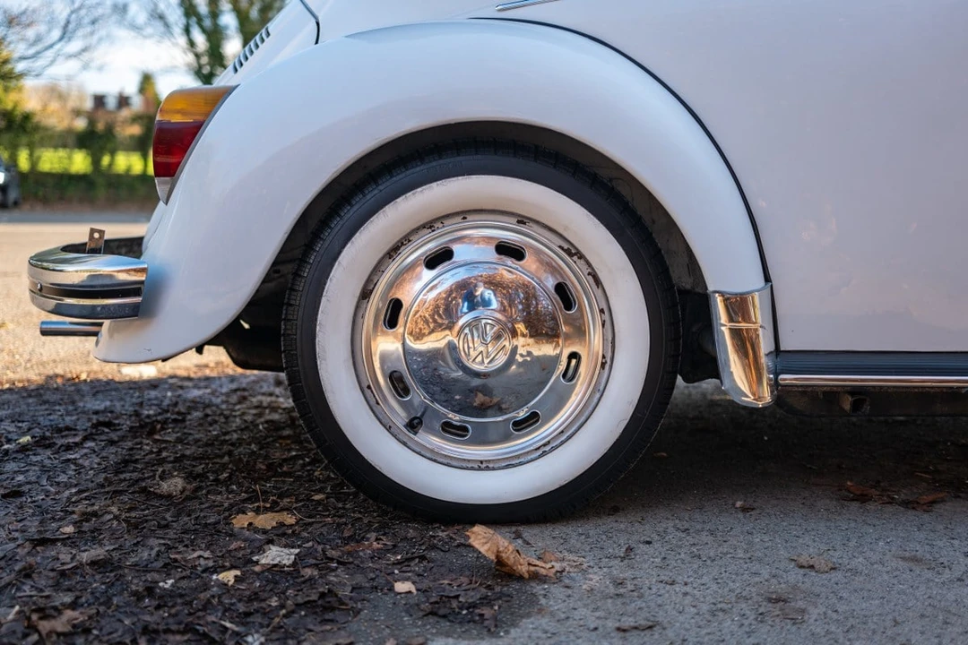 1974 Volkswagen Super Beetle - Image 22 of 30