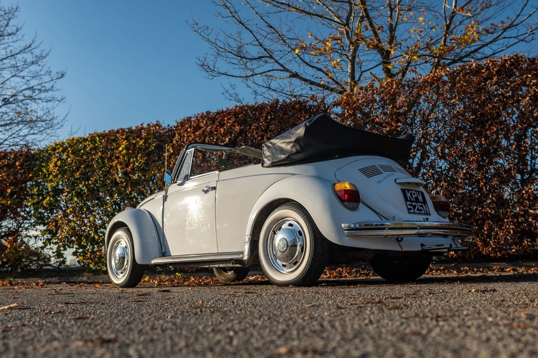 1974 Volkswagen Super Beetle - Image 11 of 30