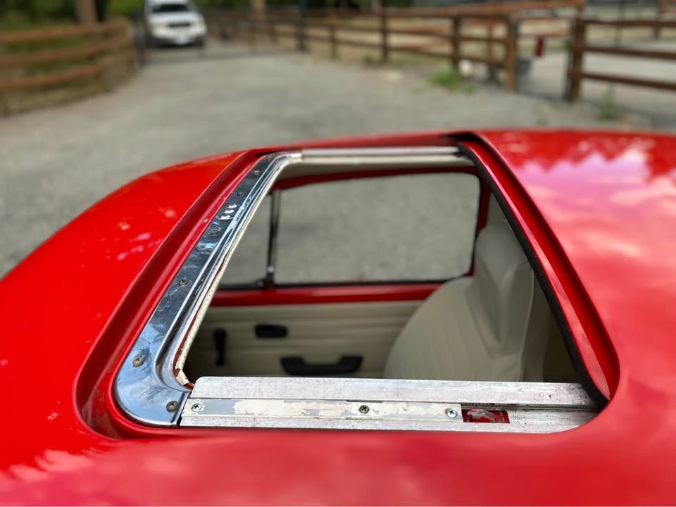 1974 Volkswagen Super Beetle - Image 10 of 18