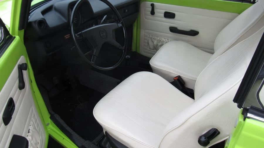 1974 Volkswagen Super Beetle - Image 4 of 6