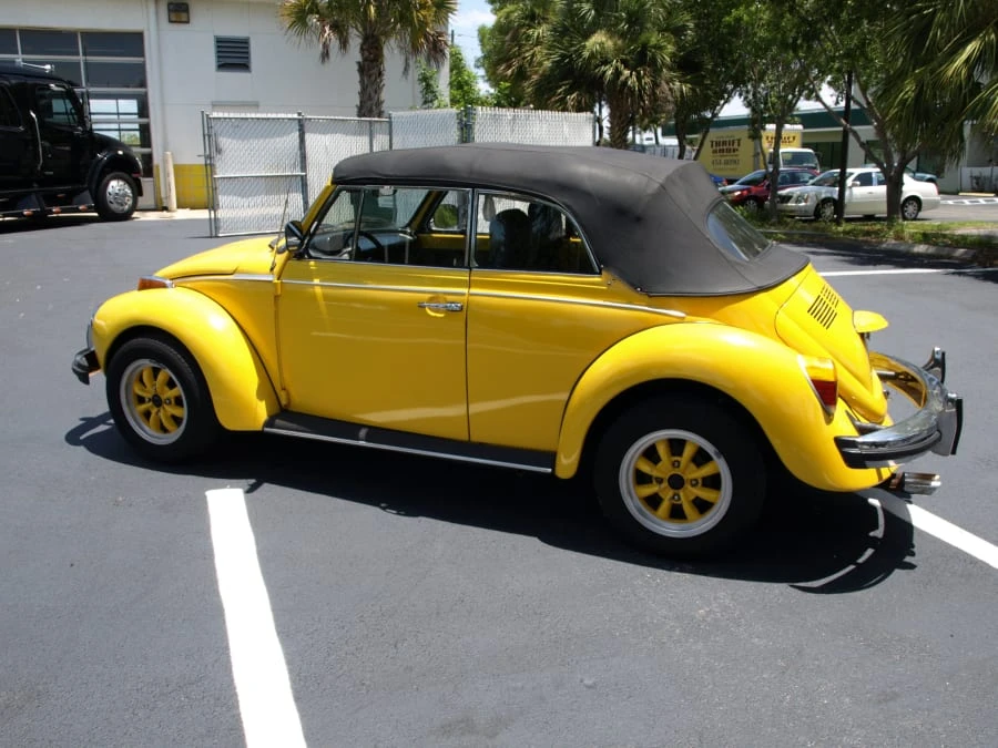 1974 Volkswagen Super Beetle - Image 2 of 4