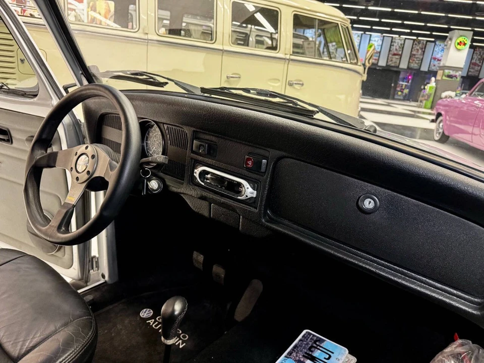 1974 Volkswagen Super Beetle - Image 19 of 21