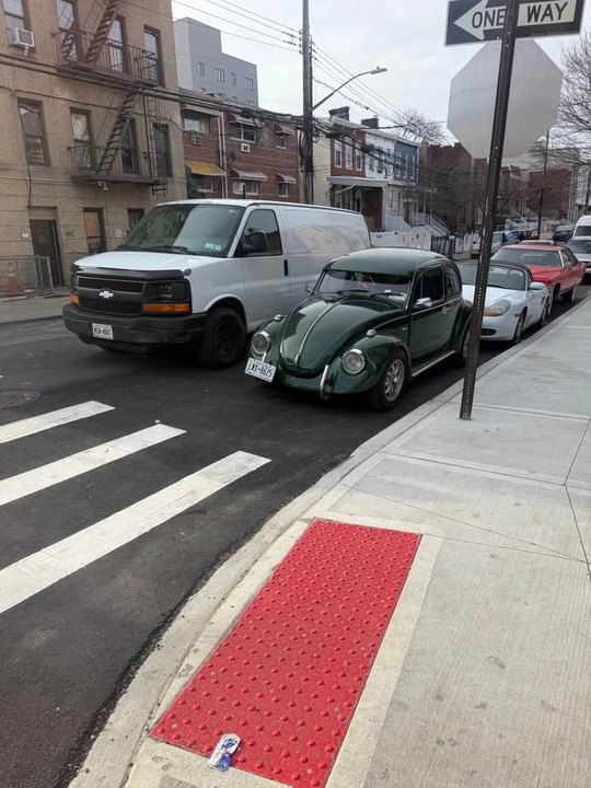 1974 Volkswagen Super Beetle - Image 5 of 10