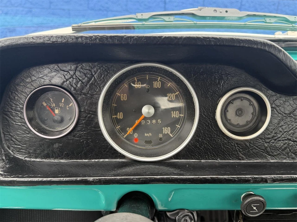 1974 Volkswagen Bay-Window Bus - Image 21 of 26