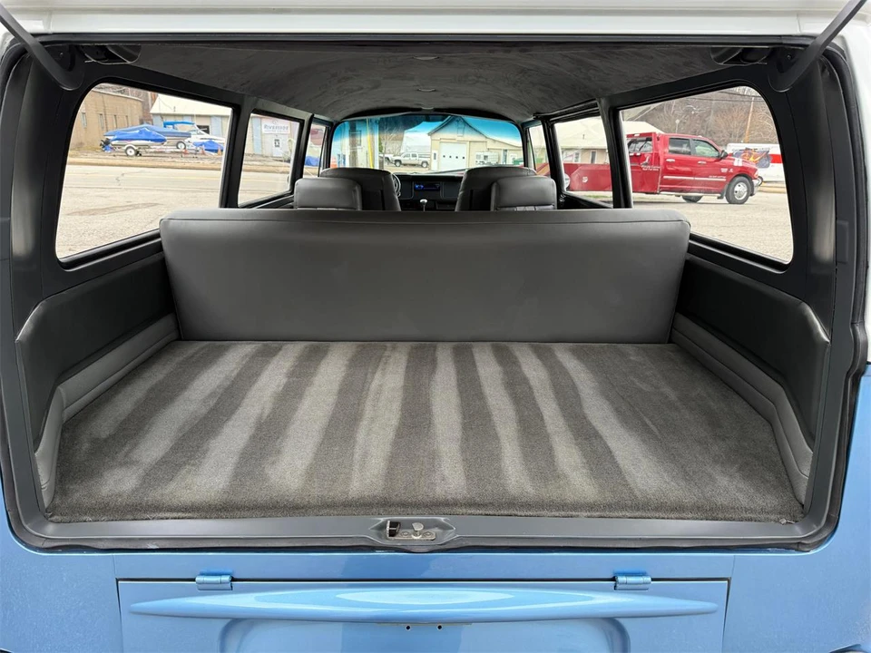 1974 Volkswagen Bay-Window Bus - Image 13 of 31