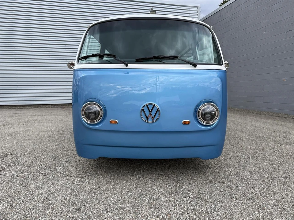 1974 Volkswagen Bay-Window Bus - Image 5 of 31